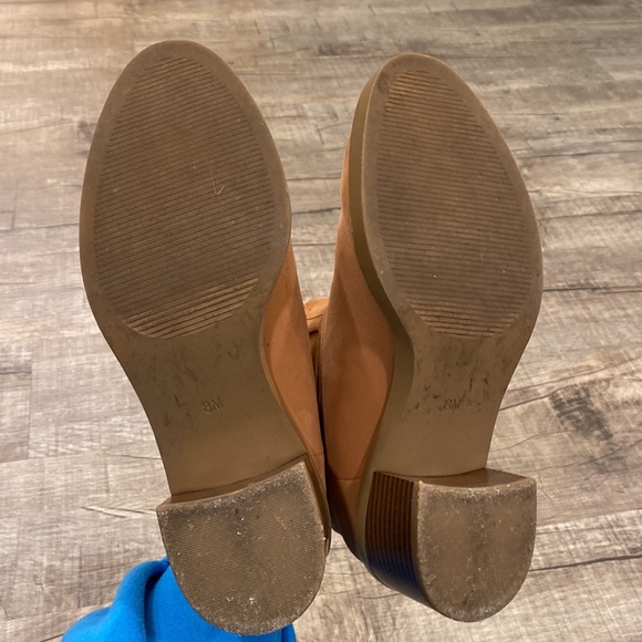 Women’s Loft Tan Faux Leather Booties - Picture 7 of 9